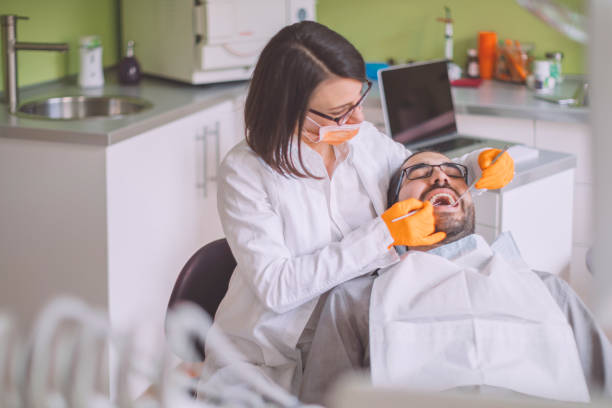 Best Emergency Broken Tooth Repair in Groveland, FL